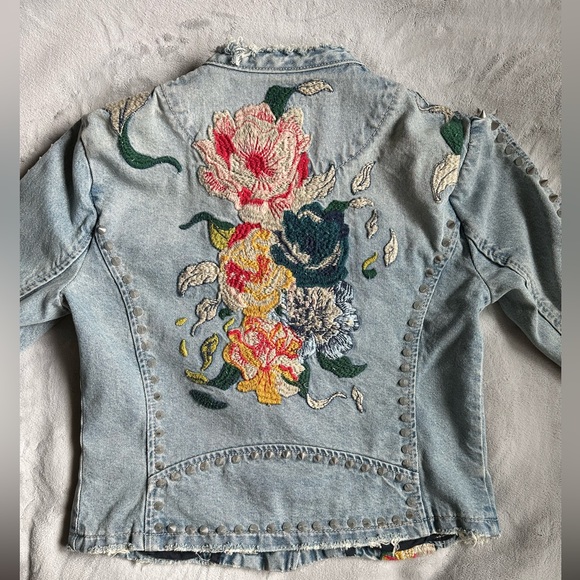 Embroidered studded jean jacket - Picture 7 of 7